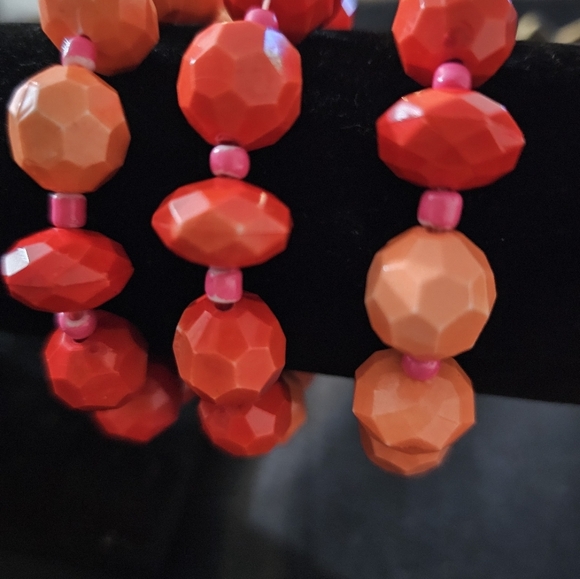 Orange 2 tone necklace with matching bracelets - Picture 6 of 6
